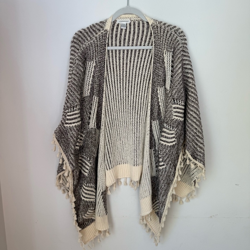 Anthropologie Two-Tone Open-Front Fringe Poncho Wrap - Cream & Gray- OS
